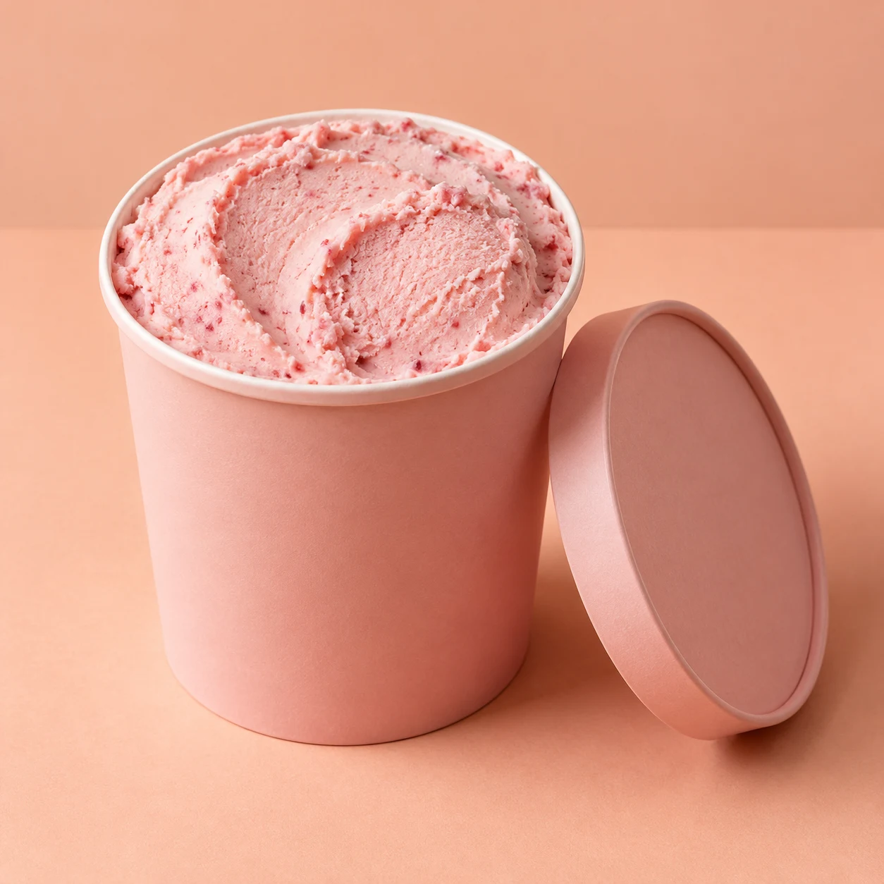 Strawberry cream ice cream